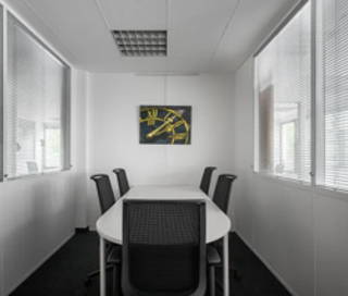 Bureau privé 100 m² 20 postes Location bureau Boulevard des Alpes Meylan 38240 - photo 1